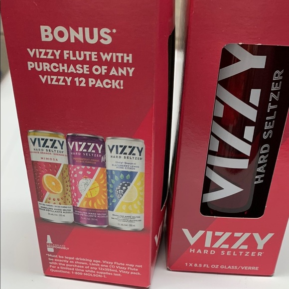 Vizzy Hard Seltzer Red Party Drink Flute NWT - Picture 4 of 7